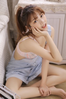 少女初恋吃小头头免费高清版在线观